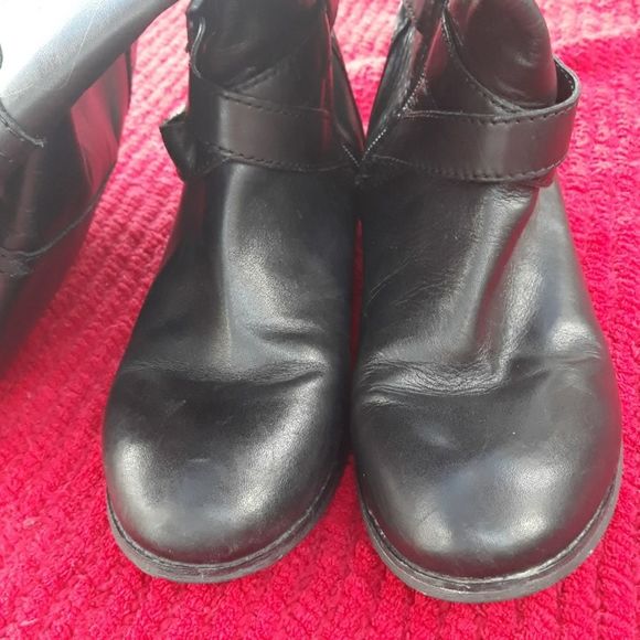 Marc Fisher boots, black, 8 1/2 - Picture 5 of 5